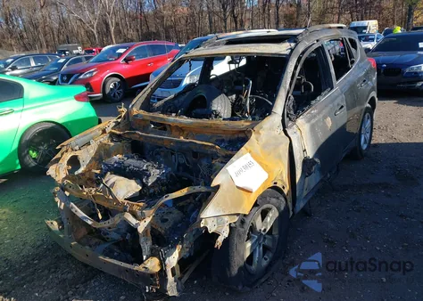 2014 Toyota Rav4 Xle z USA, uszkodzony, nr VIN 2T3RFREV5EW179055